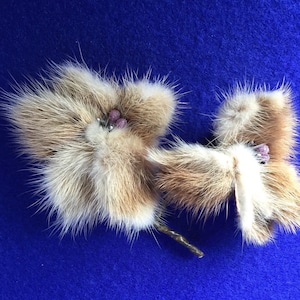 Vintage 1950s Mink Floral Spray Brooch
