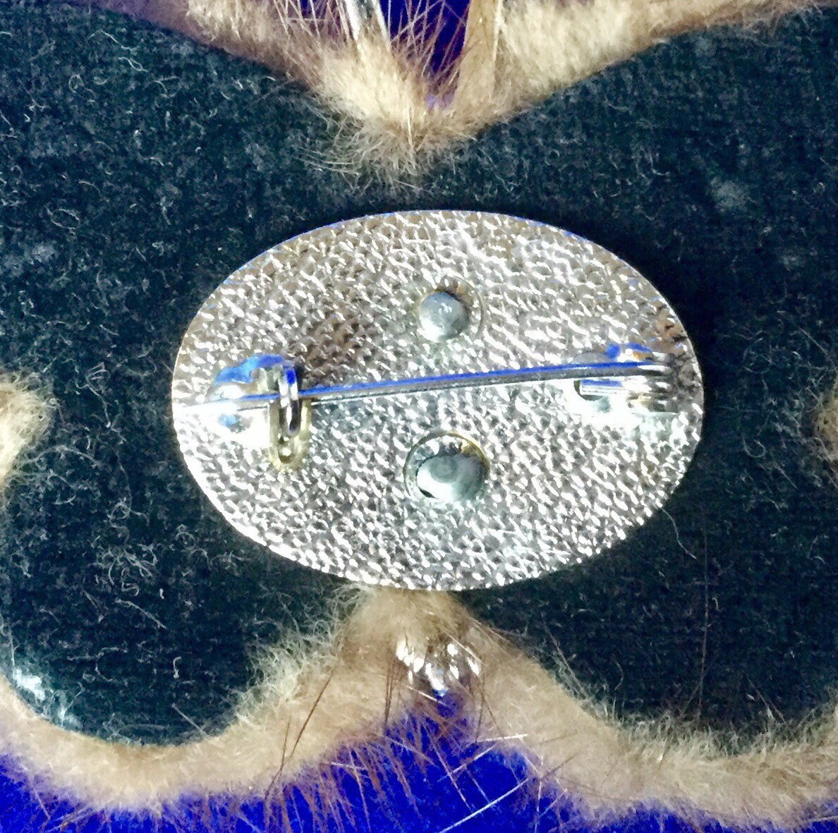 Broche Ancienne Vintage En Fourrure Vison Et Cristaux - Forme Papillon Avec Aigue-Marine - Réf 5005