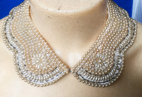 1920s Faux Pearl Peter Pan Collar - image 1