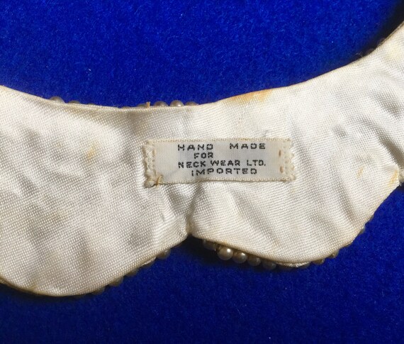 1920s Faux Pearl Peter Pan Collar - image 9