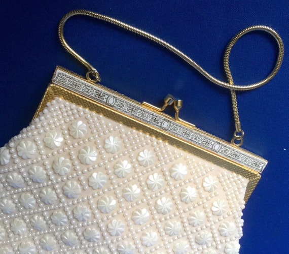 White beaded 1960s Evening Bag