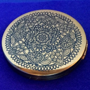1950s NS or Enessa Compact - Large Make-Up Compact with Mirror