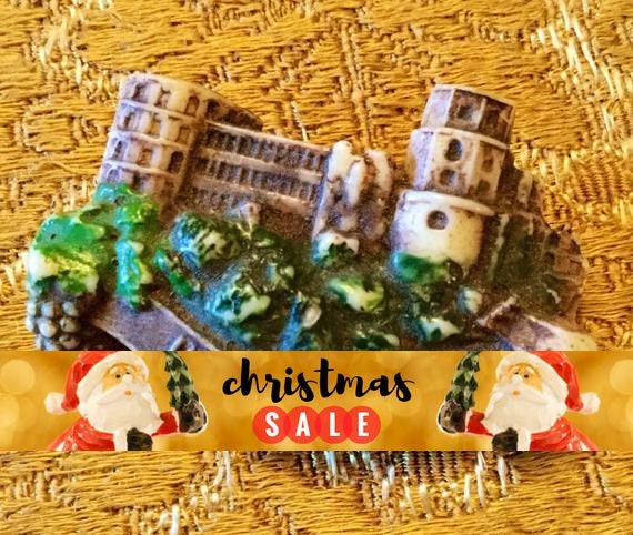 Image of 1930S Celluloid Souvenir Brooch From Heidelberg With The Castle & A Name Banner