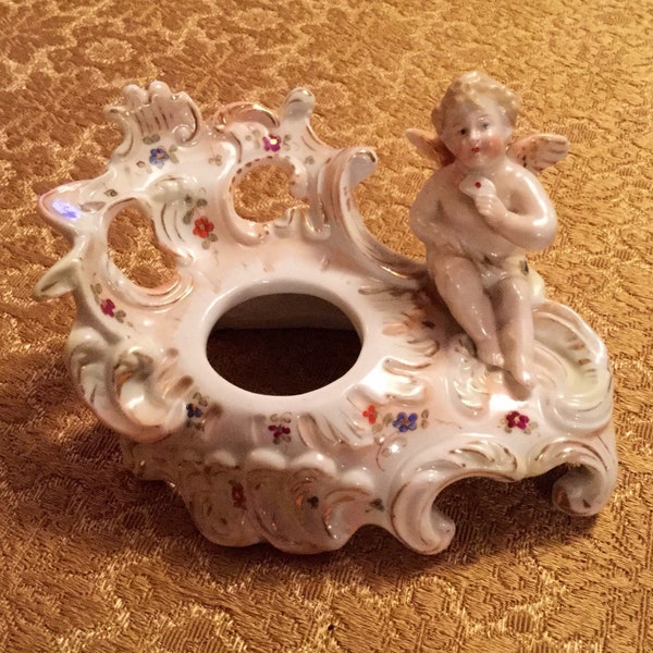 Antique Porcelain Egg Cup featuring Cupidon with Billet Doux perched on China Baroque Chaise Longue