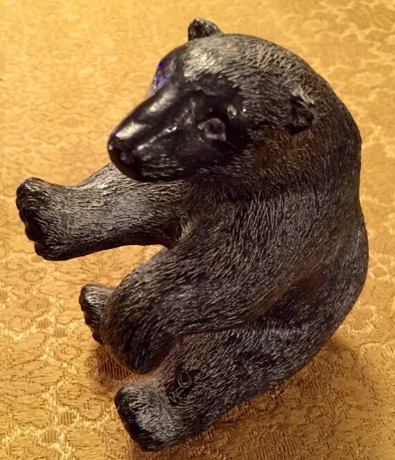 Vintage 1970s Wolf Original Inuit Composite Resin Sculpture of a