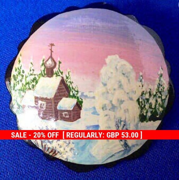 Hand-painted Russian Lacquer Brooch