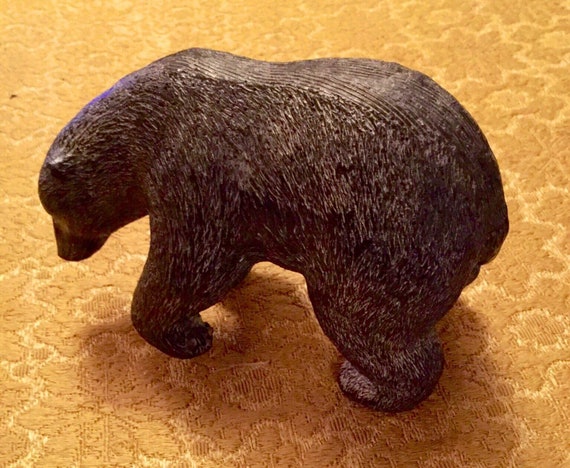 Vintage 1970s Wolf Original Inuit Composite Resin Sculpture of a