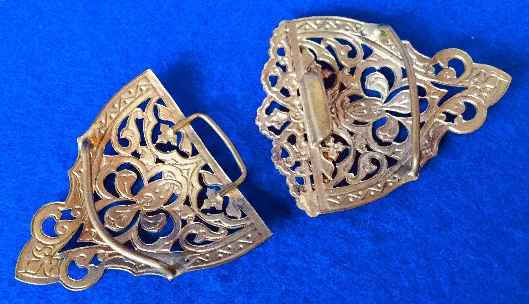 Victorian Art Nouveau Enamelled Belt Buckle With Fleur-de  display picture 1