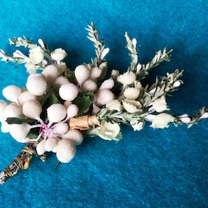 White Corsage Brooch. 1950s