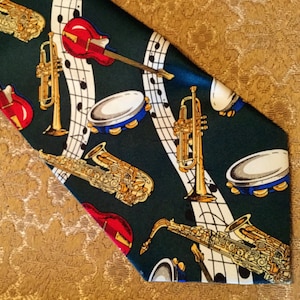 Vintage jaren 1980 Rene Chagal Muziek Thema Necktie Hand gemaakt in Myung Ju Silk