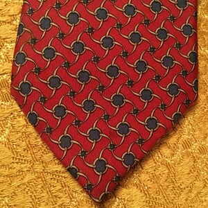 Vintage 1980s Hermès Tie Hermès Paris 100% Silk Necktie in a distinctive Geometric Design in Blue Spheres on a Burgundy Ground image 8