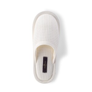 Linen Waffle Bath Unisex Slippers in Off-White. Organic Spa, Sauna Slippers, Waffle Weave. image 6