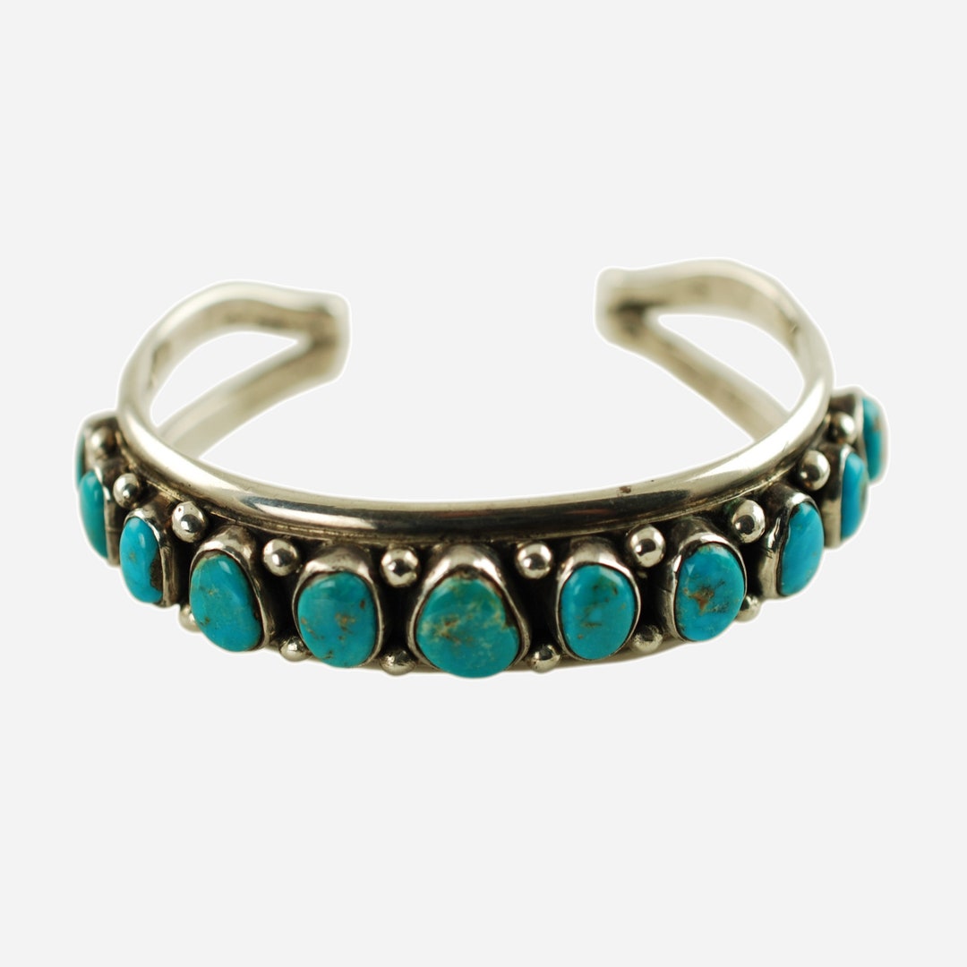 Vintage Signed Navajo Turquoise 11 Stone Sterling Silver Vintage Signed Navajo Turquoise 11 Stone Sterling Silver