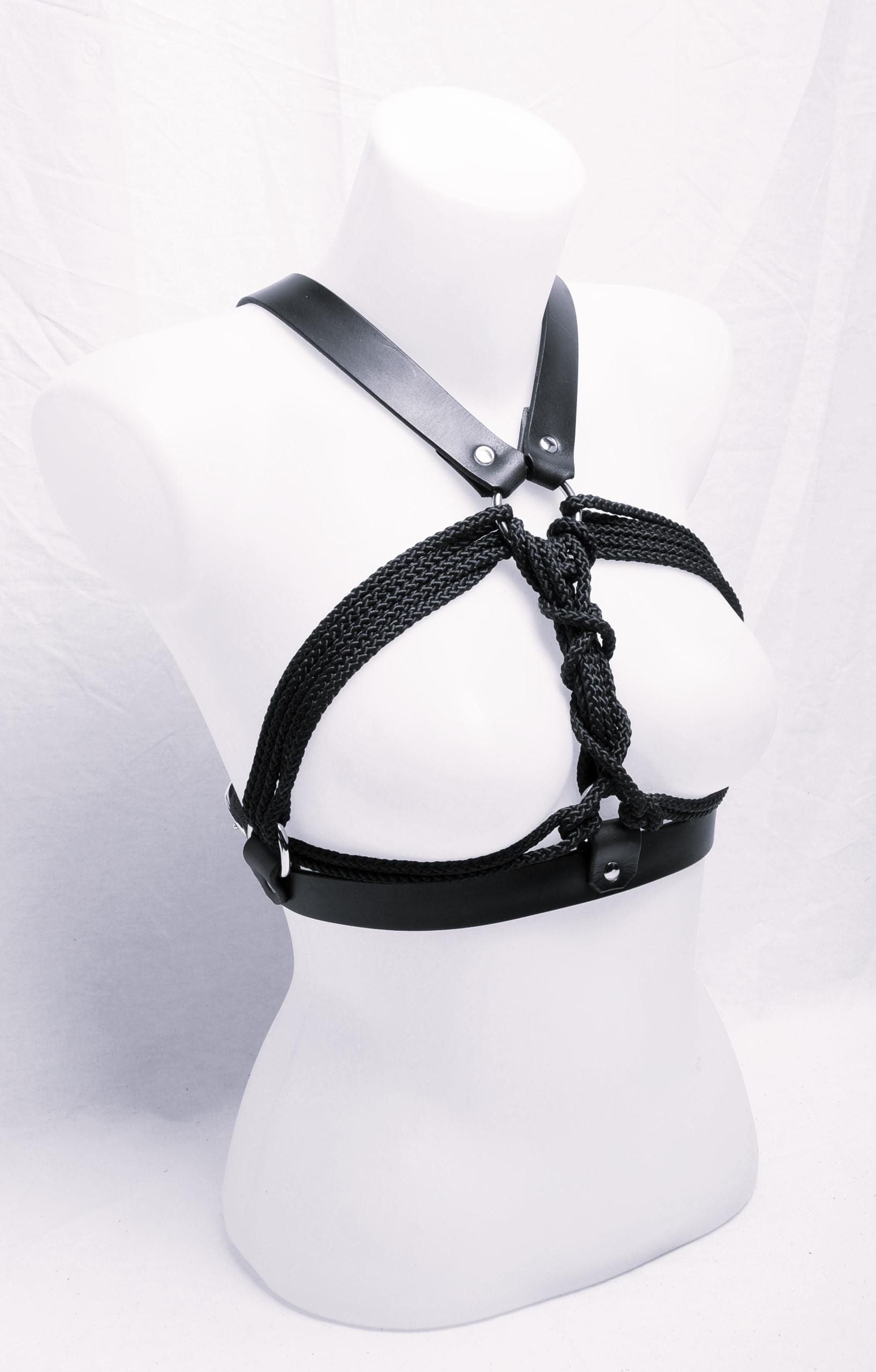 BDSM Breast Binder, Bondage Harness, Rope and Leather Breast Binder,  Available in Black or Dark Red Leather Breast Binder. Breast Bondage - Etsy  Israel