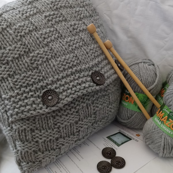 Cosy cushion knitting kit
