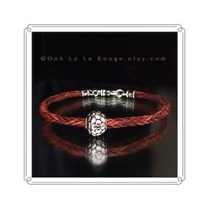 Braunes geflochtenes Lederarmband Sterling Silber-Hardware & Fokal. Unisex Boho Chic Leder Armband. Braunes geflochtenes Lederarmband