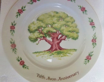 Avon 5th Anniversary "The Great Oak" Commemorative Award Plate in original box - Made in Spain - [#268 DC FL - L]