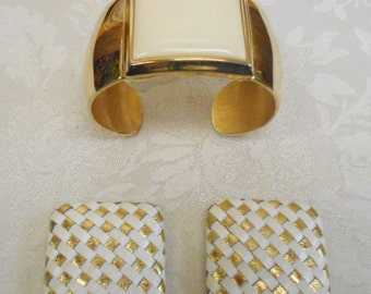 Vintage Avon Gold Tone and Cream Enamel Cabochon Cuff Bracelet and White and Gold Tone Leather Stud Earrings - [#39 - DC - Box 1]