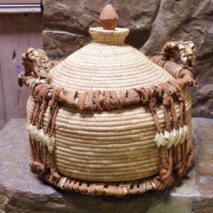 LARGE Namibian Milk Container Coiled Basket by Liina Amantundu Free Shipping 245 Garage imagem 4