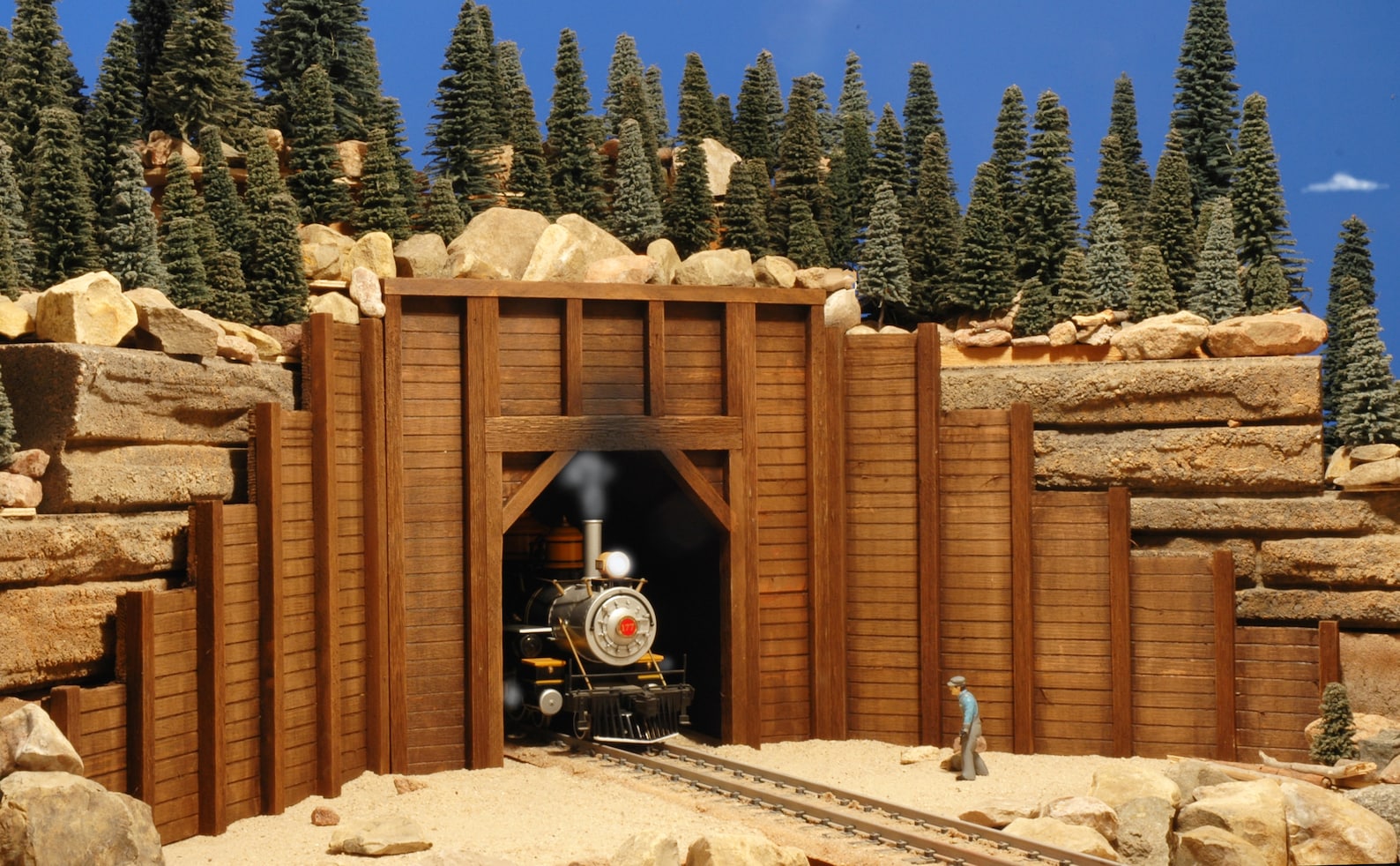 G SCALE TRAIN Building Tunnel Portal for Use With LGB Accucraft Garden