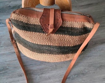 Echte vintage tas etnisch patroon tas leren riem sisal Afrika hippie lederen schoudertas handtas festival sisal tas mand tas