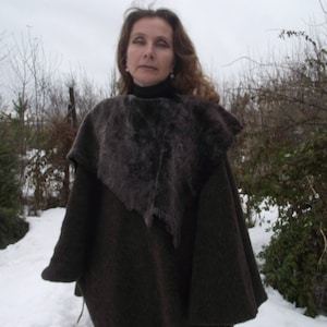Brown elven medieval woolen cloak with leather collar
