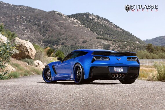 Chevrolet Corvette C7 Z06 Painted In Laguna Blue W A Set Of Vossen M X1 Wheels Photo Taken By Absoluthank Chevrolet Corvette Chevrolet Corvette C7 Corvette