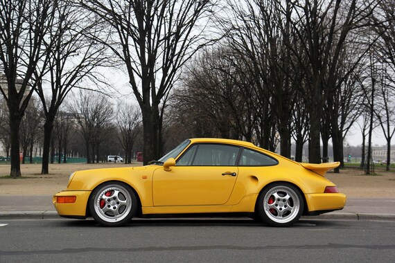 Poster Van Porsche 911 964 Turbo S Leichtbau Links Zijde Geel Etsy Poster Van Porsche 911 964 Turbo S Leichtbau Links Zijde Geel Etsy