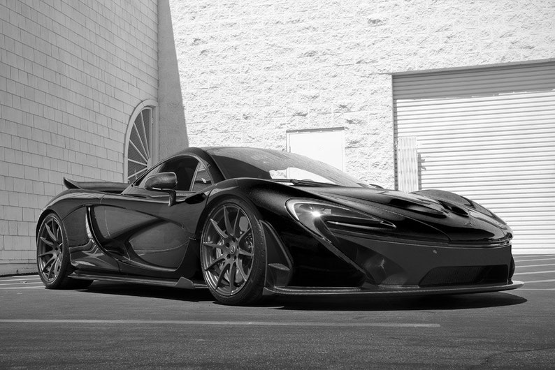Black Mclaren P1