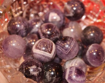 Chevron Amethyst Sphere/15MM Crystal Sphere/Crystal Sphere/Amethyst Sphere/Chevron Amethyst/Dream Amethyst/Crystal Spheres/Amethyst Sphere