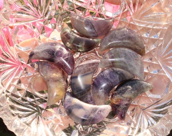 Fluorite Crescent Moon Carving/Crystal Moon/Crystal Moon Carving/Crescent Moon/Fluorite Crescent Moon/Fluorite Crystal Moon/Fluorite Moon