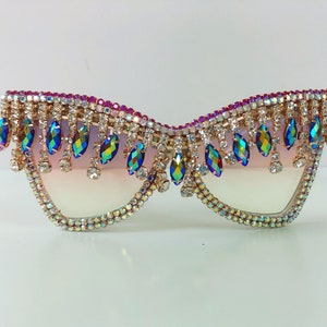 Pink & Gold AB Diamanté Embellished Eyewear. Jewelled Embellished Bling Cat Eye Retro Style Sunnies Sunglasses Accessories