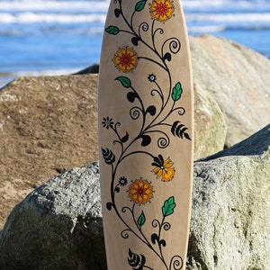 SP8BOARDS &quot;Missy&quot; - longboard deck with a rear kicktail and a full length concave, ideal for cruising and long mellow runs