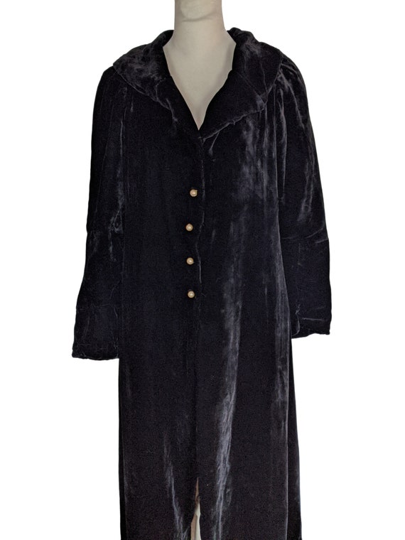 30s Velvet Opera Coat Black Velvet Pearl Button 1… - image 5