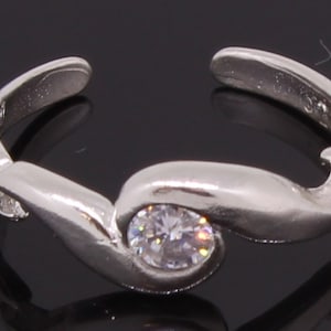 Sterling Silver Toe Ring With CZ Stone