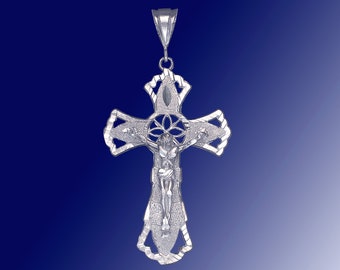 Gran cruz de plata de ley con collar colgante de Jesús con acabado de corte de diamante