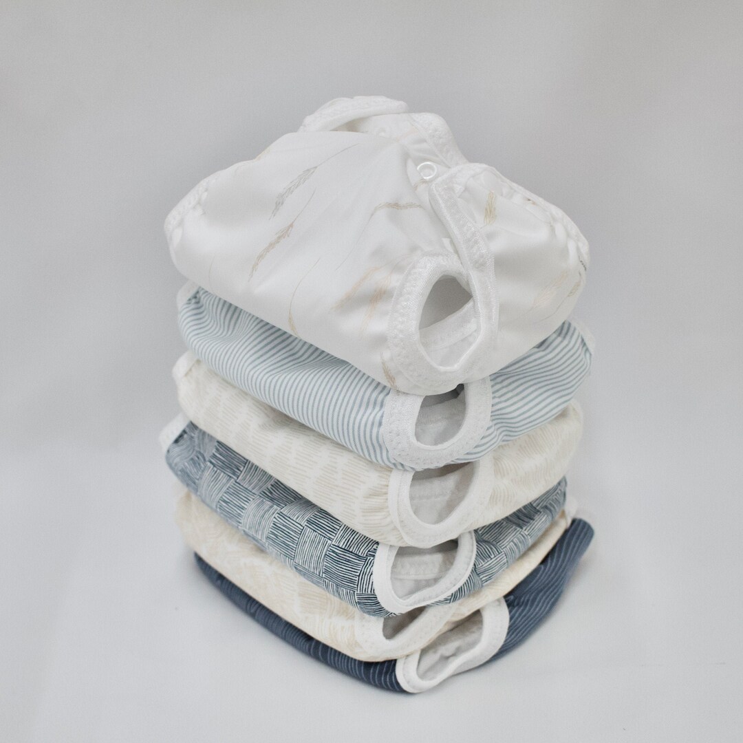 Set of 6 Neutral Newborn Cloth Diapers With Umbilical Cord Etsy