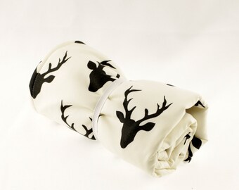 Deer Print Wipeable Changing Pad: Waterproof Travel Mat