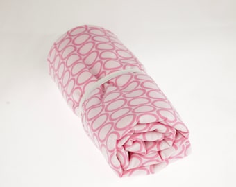 Pink Circle Waterproof Changing Pad: Travel Changing Mat (18x24 in)