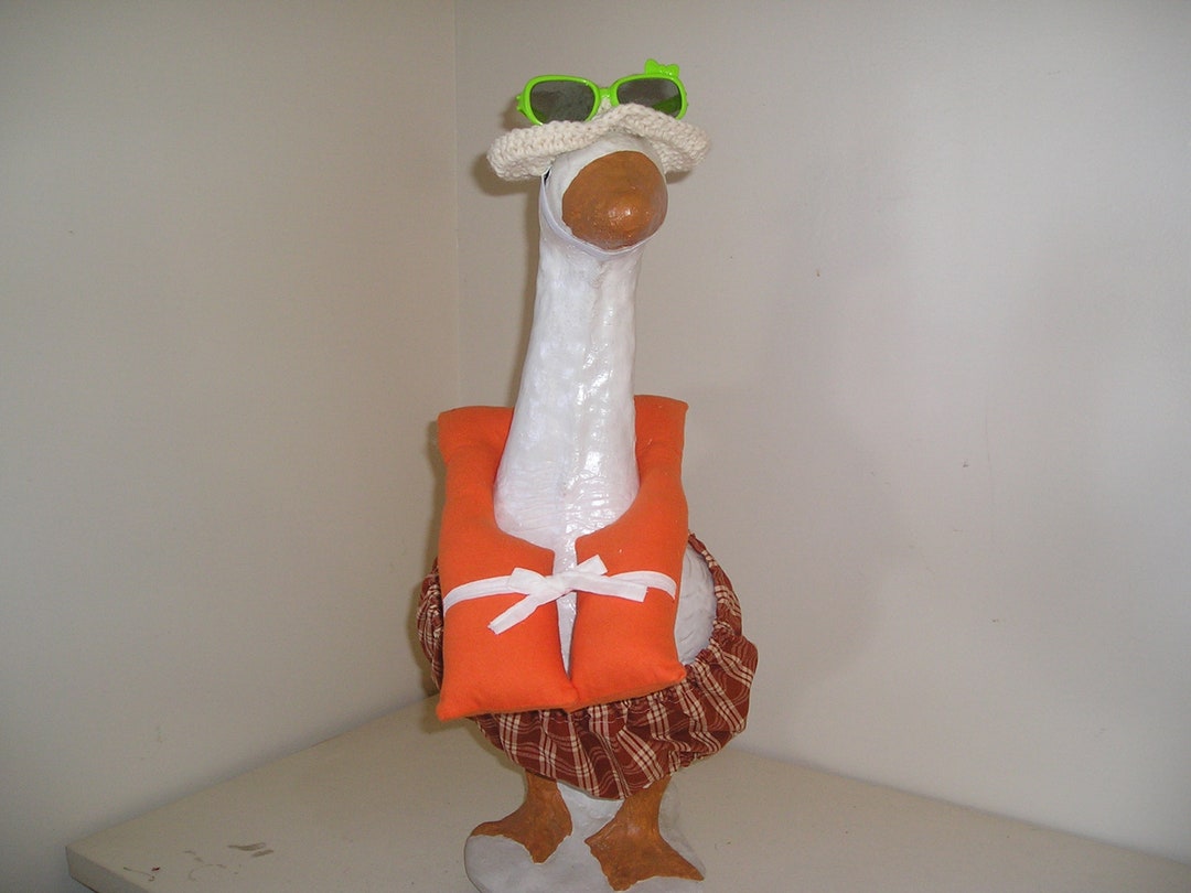 Best Dressed Goose Geese Clothes Outfit 2527 LARGE Beach Life Jacket