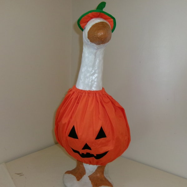 Best dressed goose geese clothes outfit 25-27" LARGE  Halloween pumpkin 700-1