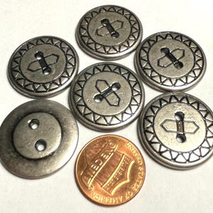Set of 6 Antique Silver Tone Metal Black Accent Heavy 2-hole Sew-through Buttons 7/8&quot; 23mm 15585