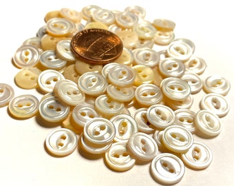 8 Pcs ONLY!! Set of 8 Beautiful Tiny Small Iridescent Cream MOP Mother of Pearl 2-hole Sew-through Cat Eye Buttons 9mm 3/8" 14903