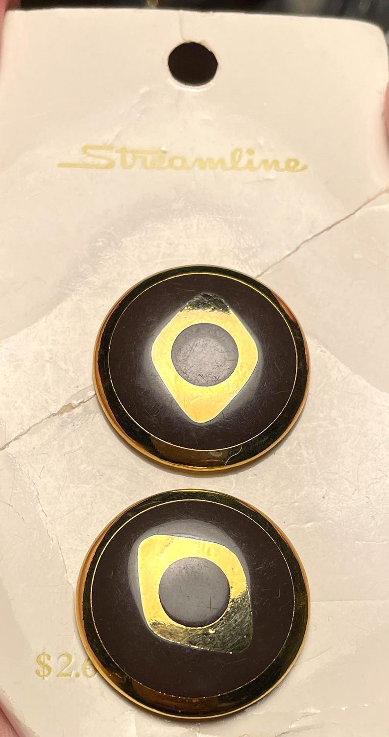 Stream Line Gold Buttons Set of 2 Vintage NOS on Card Streamline Heavy Sturdy Slightly Domed ...