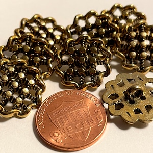 Set of 8 Pierced Antique Brass Tone Metal Shank Buttons 11/16&quot; 17.5mm 13067