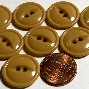 Set of 8 Beautiful Vintage Rimmed Glossy Cat Eye Mustard Yellow 2-hole Sew-through Plastic Buttons 19mm 3/4" NOS 12260