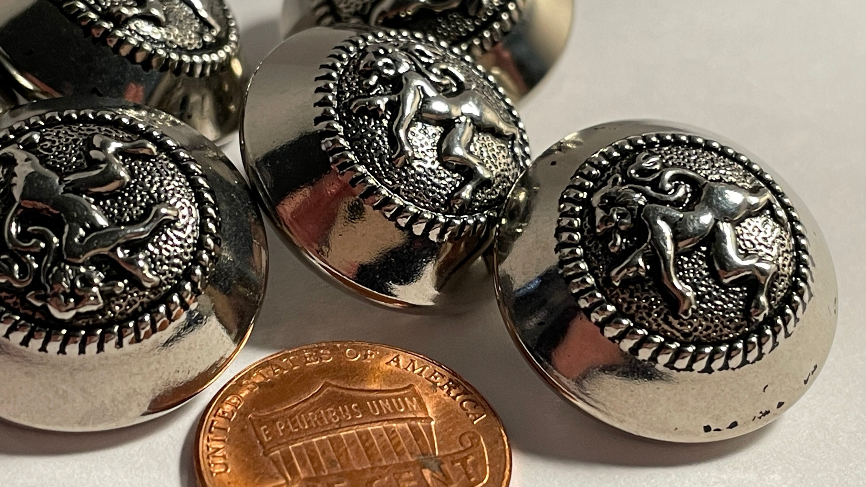 Set of 6 Vintage Domed Polished Silver Tone Metal 2-piece