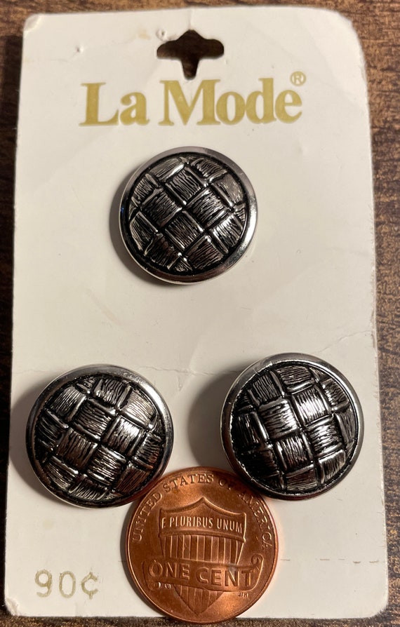 1 Antique Silver Buttons, LaMode