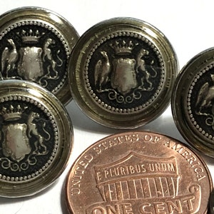 Set of 7 Vintage Silver Tone Metal Shank Buttons Heraldic Crest Crown Eagle Under VERY VERY Slight Clear Resin Dome 15mm Almost 5/8&quot; 12393
