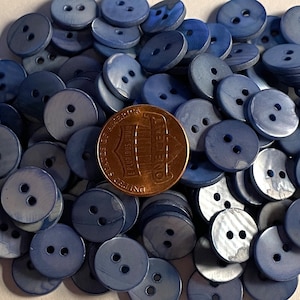 8 Beautiful Small Deep Blue MOP Mother of Pearl Shell 2-hole Sew-through Buttons 11mm 7/16&quot; 12838